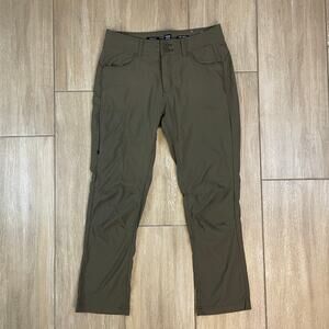prAna Hiking Pants Womens 8 Short Green Stretch Nylon Outdoor Travel Trail
